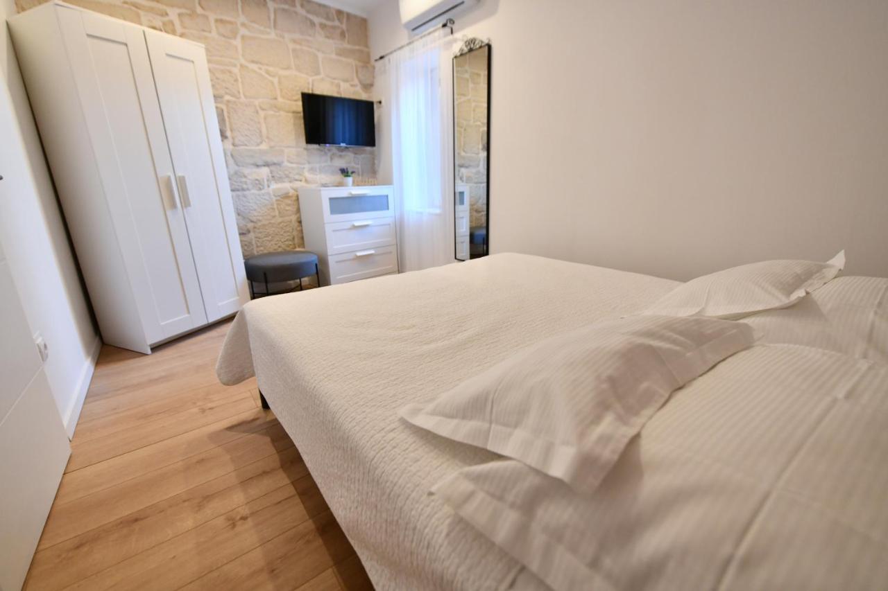 Apartment Lavanda - Suite Синь Экстерьер фото